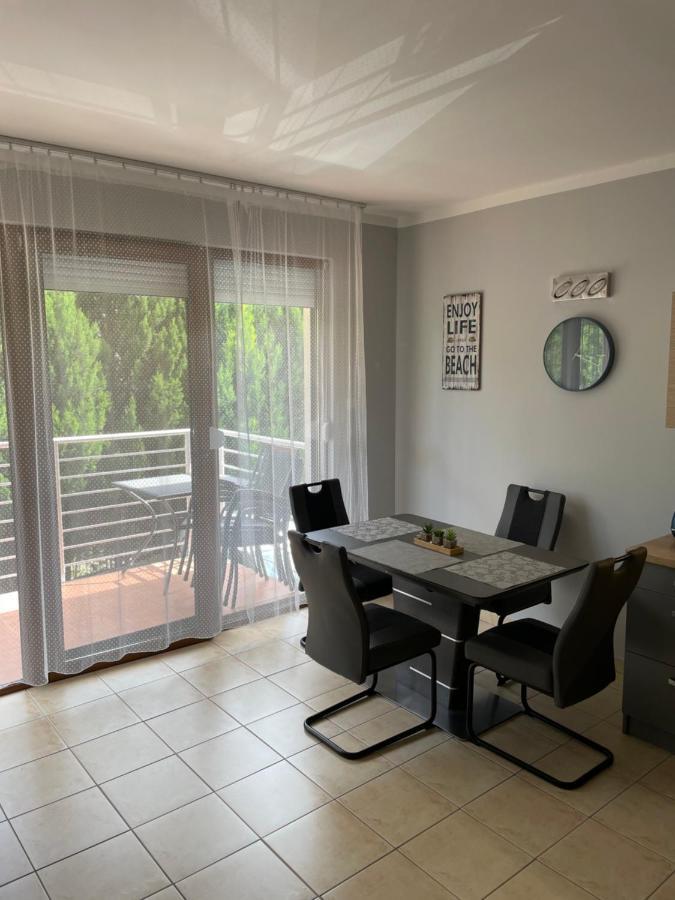 Levi'S Wellness Apartman Siófok Esterno foto