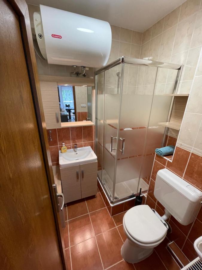 Levi'S Wellness Apartman Siófok Esterno foto