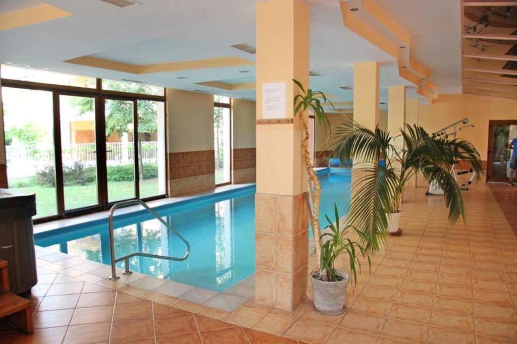 Levi'S Wellness Apartman Siófok Esterno foto